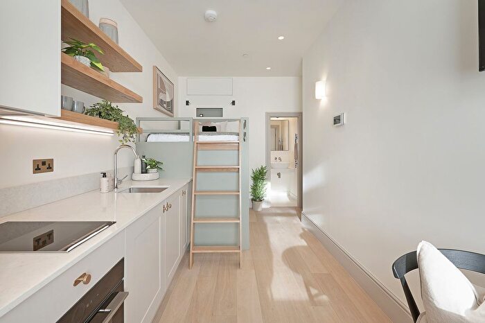 Studio To Rent In Flat, Bramham Gardens, London, SW5