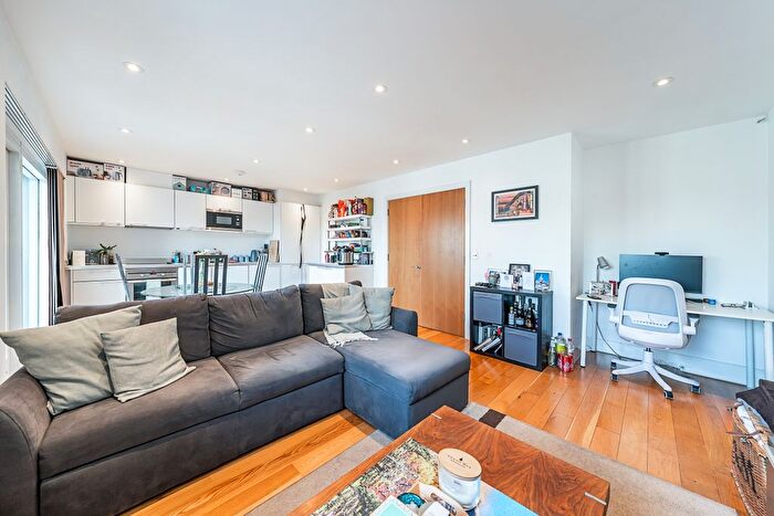 1 Bedroom Flat To Rent In Clapham Road, London, SW9