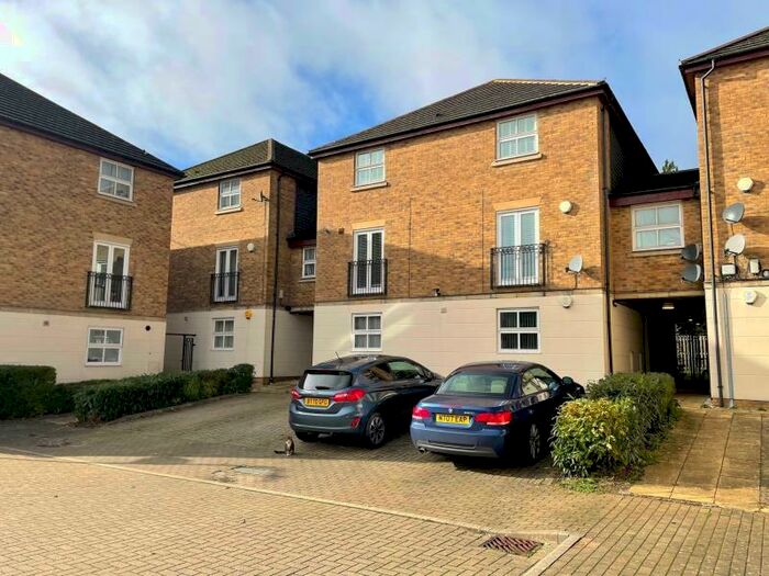 2 Bedroom Apartment To Rent In Kirkwood Grove, Medbourne, MK5