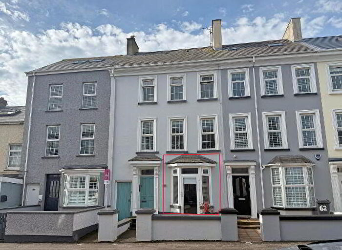 1 Bedroom Ground Floor Flats For Sale In Flat, Causeway Street, Portrush, BT56