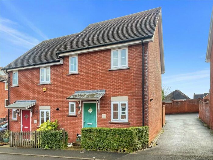 2 Bedroom Semi-Detached House For Sale In Woodbury Rise, Salisbury, SP2