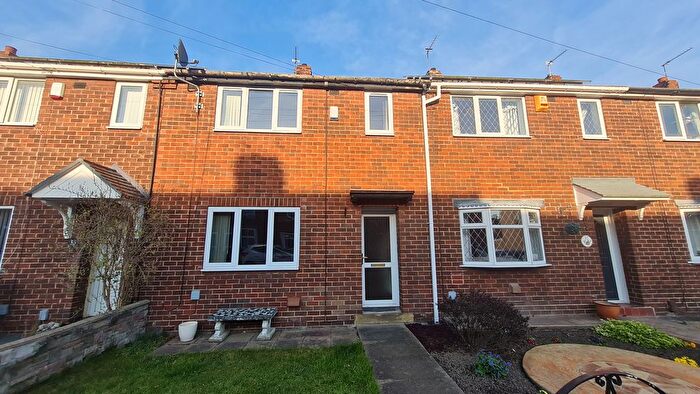 3 Bedroom Semi-Detached House To Rent In Firville Avenue, Normanton, WF6