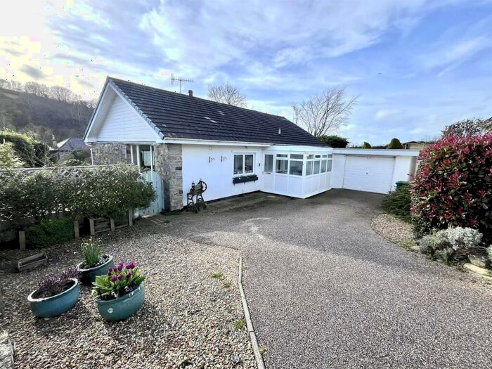 4 Bedroom Detached Bungalow For Sale In Walking Distance Of Cei Bach Beach, Close To New Quay, SA45