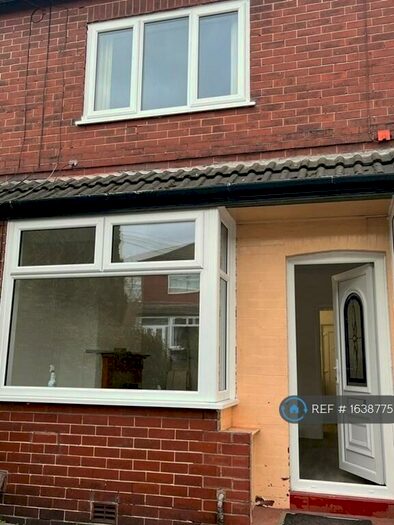 2 Bedroom Terraced House To Rent In Block Lane, Chadderton, Oldham, OL9