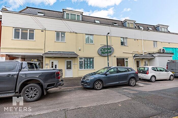 1 Bedroom Flat For Sale In Wimborne Road, Bournemouth, BH9