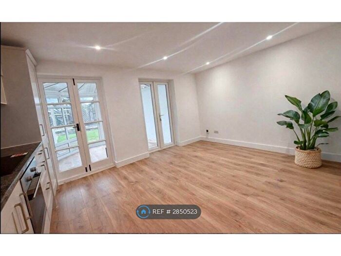 3 Bedroom Terraced House To Rent In Romney Row, London, NW2