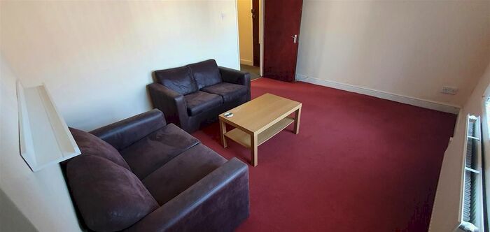 1 Bedroom Property To Rent In Moira Place, Roath, Cardiff, CF24