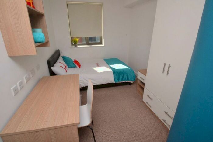 6 Bedroom Flat To Rent In Six Degrees - - Ntu, NG3