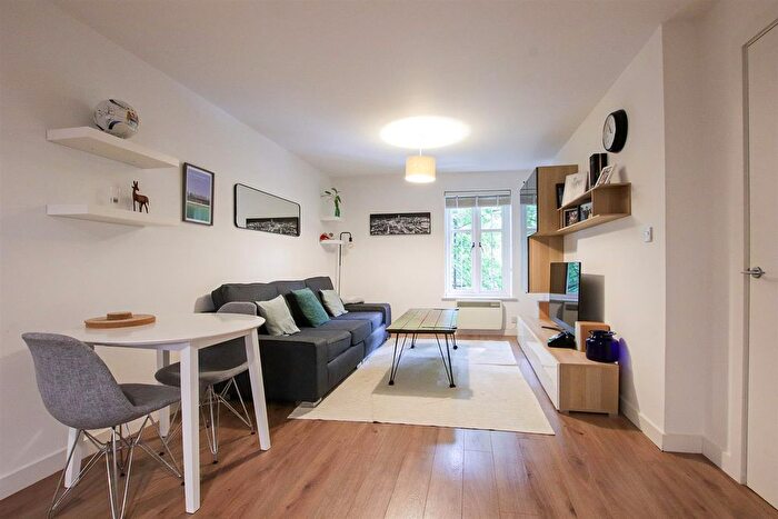 1 Bedroom Flat For Sale In Back Grafton Street, Altrincham, WA14