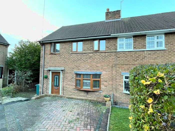 3 Bedroom Semi-Detached House To Rent In Wellesbourne Close, Castlecroft, Wolverhampton, WV3