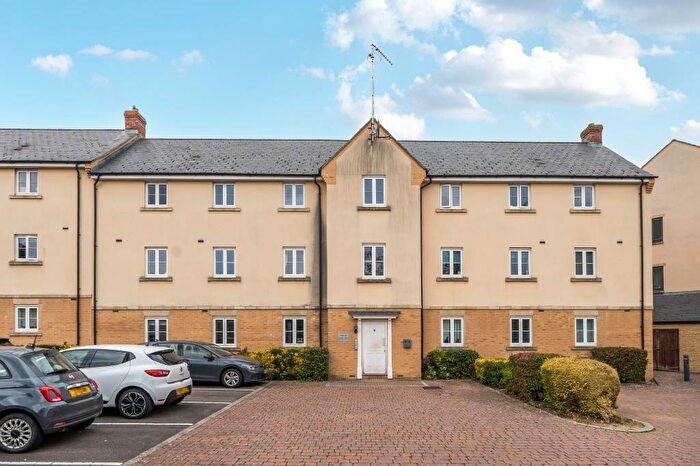 2 Bedroom Maisonette To Rent In Shilton Park, Carterton, OX18