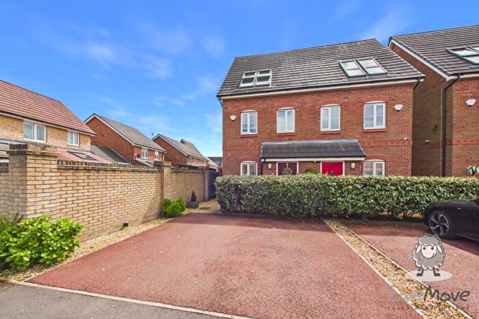 3 Bedroom Semi-Detached House For Sale In Stephenson Grove, Rainhill, Prescot, Merseyside, L35
