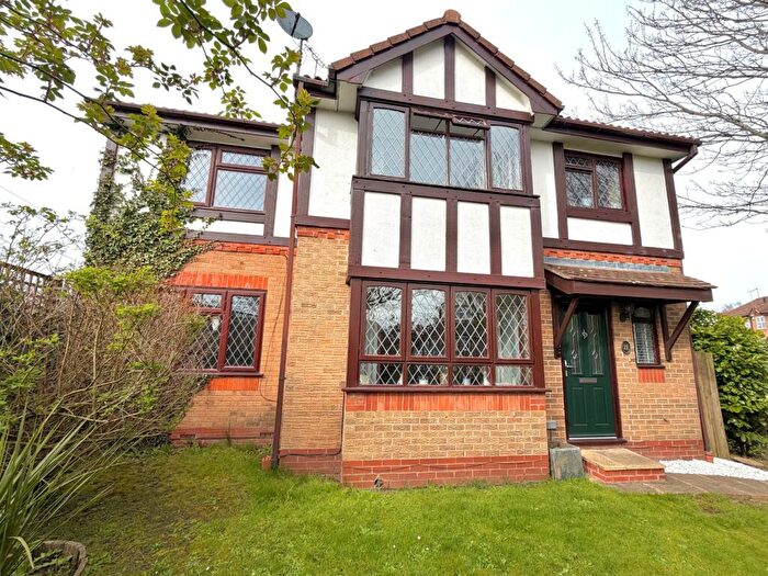 4 Bedroom Detached House For Sale In Thurston Road, Saltney, Chester, CH4