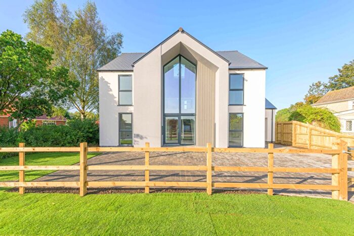 4 Bedroom Detached House For Sale In Fen Road, Stickford, Boston, PE22