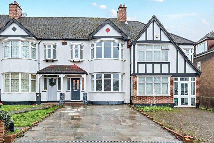 3 Bedroom Terraced House For Sale In Langley Way, West Wickham, BR4