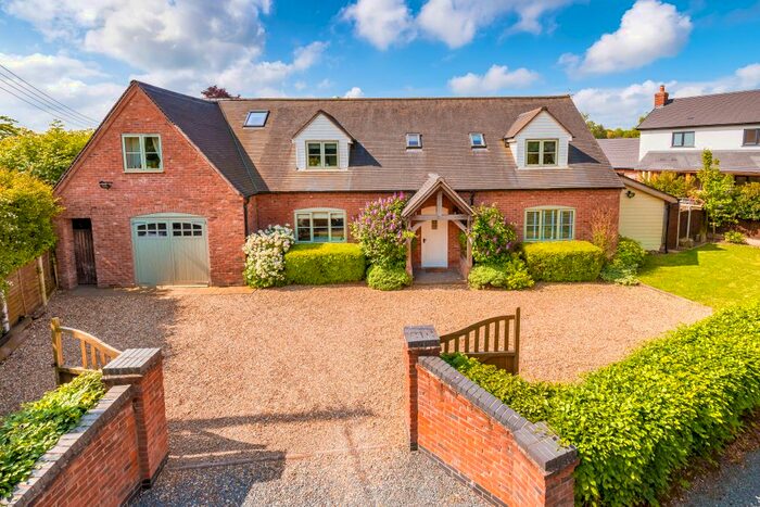 4 Bedroom Detached House For Sale In Wood Lane, Hinstock, Market Drayton, TF9