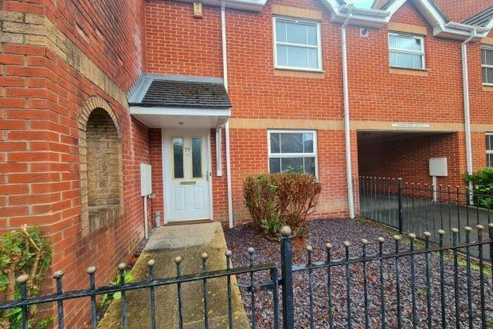 2 Bedroom Flat To Rent In New Barns Avenue, Manchester, M21