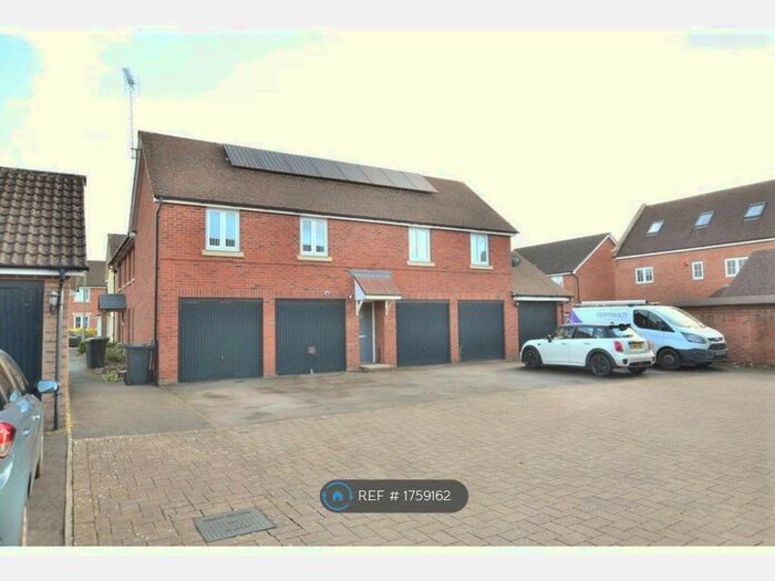 2 Bedroom Flat To Rent In Holbeach Drive Kingsway, Quedgeley, Gloucester, GL2