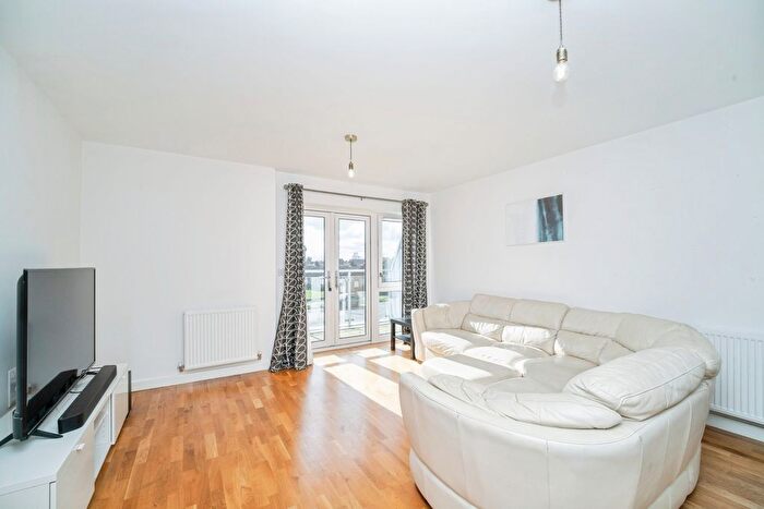 1 Bedroom Flat For Sale In Regents Lodge Porters Way, West Drayton, UB7