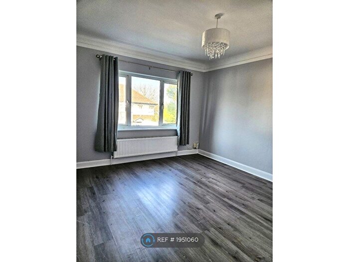 2 Bedroom Flat To Rent In Marlborough Hill, Harrow, HA1