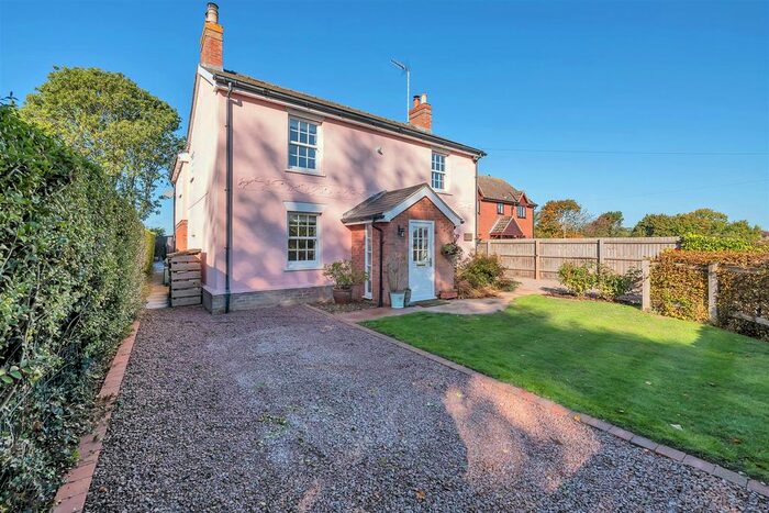 5 Bedroom Detached House For Sale In The Green, Hessett, Bury St. Edmunds, IP30