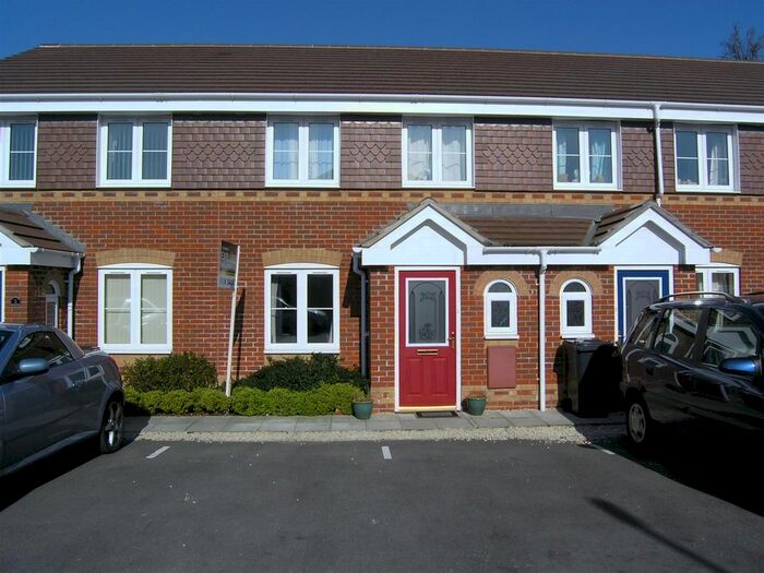 3 Bedroom Terraced House To Rent In Herriard Place, Beggarwood, Basingstoke, RG22