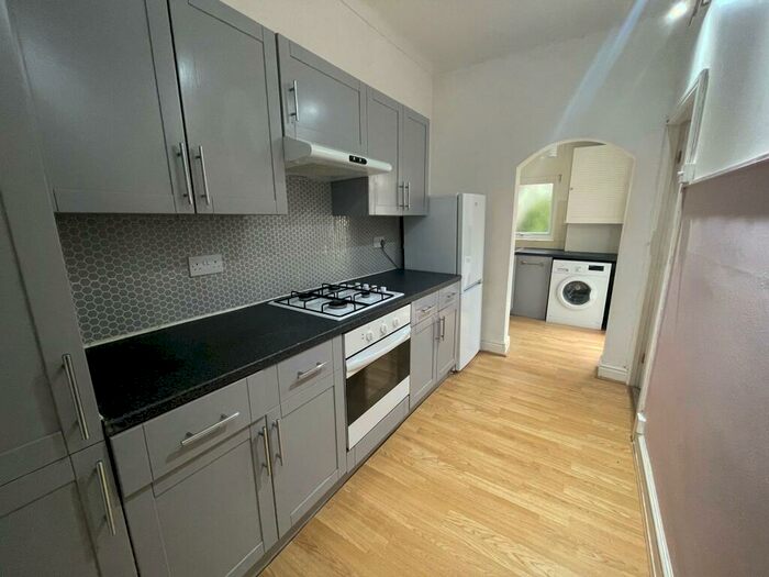 3 Bedroom House To Rent In Callow Road, L15