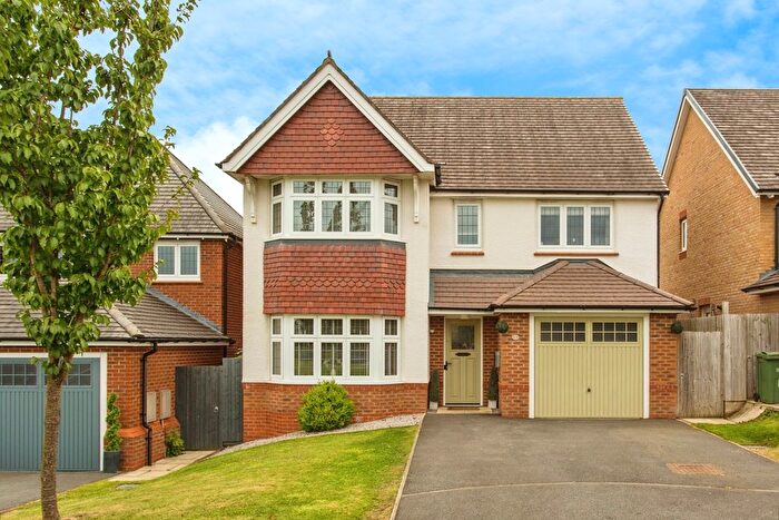 4 Bedroom Detached House For Sale In Snape Drive, Whittle-Le-Woods, Chorley, Lancashire, PR6
