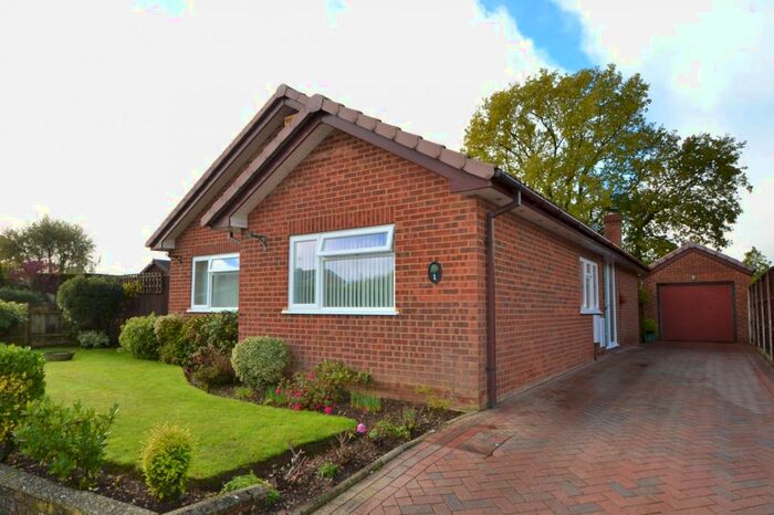 3 Bedroom Detached Bungalow For Sale In Alderholt, SP6
