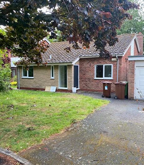 3 Bedroom Detached Bungalow To Rent In Northumberland Close, Grimsby, DN34