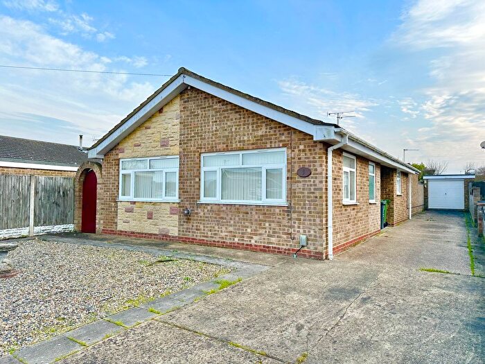 3 Bedroom Detached Bungalow For Sale In Ashwood Close, Caister-On-Sea, NR30