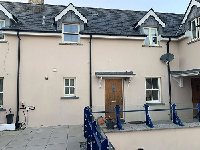 3 Bedroom Flat To Rent In Parkwood Court, Brewery Terrace, Saundersfoot, Pembrokeshire, SA69