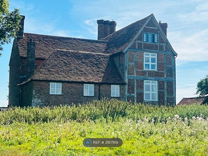 5 Bedroom Detached House To Rent In Thame Road, Brill, Aylesbury, HP18