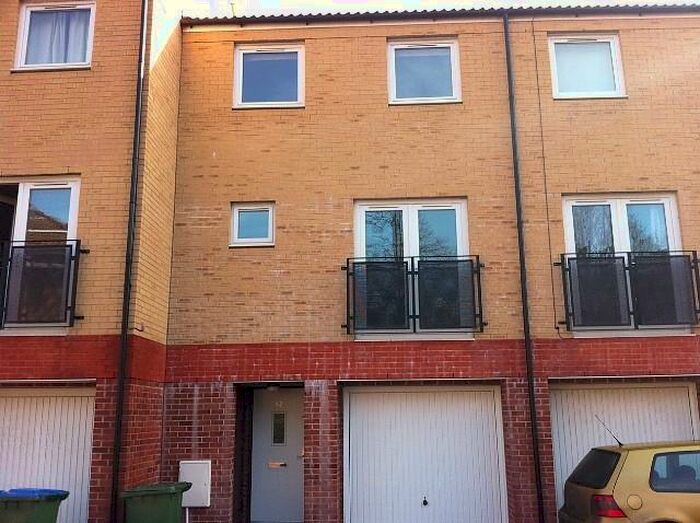 5 Bedroom House To Rent In WhiteStar Place, Southampton, SO14