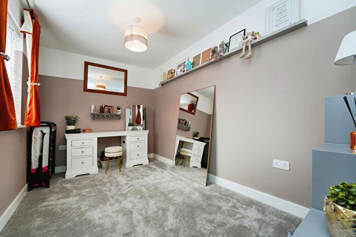 4 Bedroom Detached House For Sale In Gulwell Drive, Wickwar, Wotton-Under-Edge, GL12