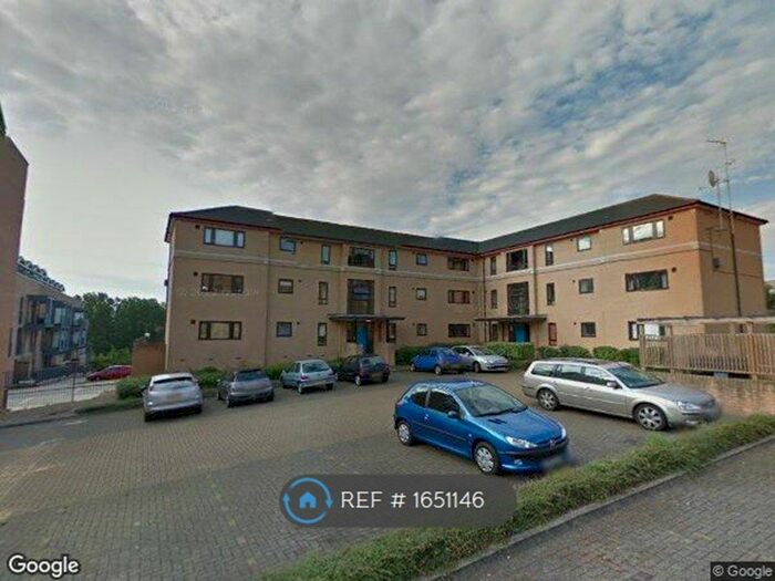2 Bedroom Flat To Rent In Campbell Park, Milton Keynes, MK9