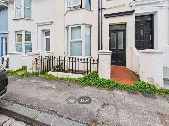1 Bedroom Flat To Rent In Aberdeen Road, Brighton, East Sussex, BN2