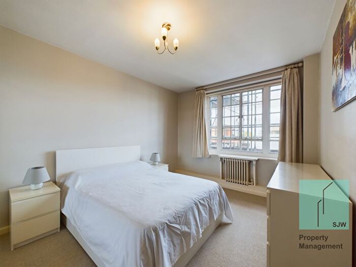 1 Bedroom Flat To Rent In Swan Court, Chelsea, London, SW3