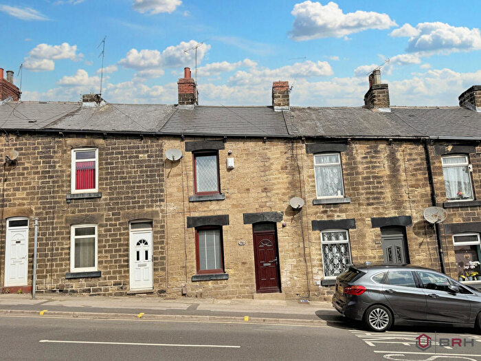 4 Bedroom House Of Multiple Occupation For Sale In Old Mill Lane, Barnsley, S71
