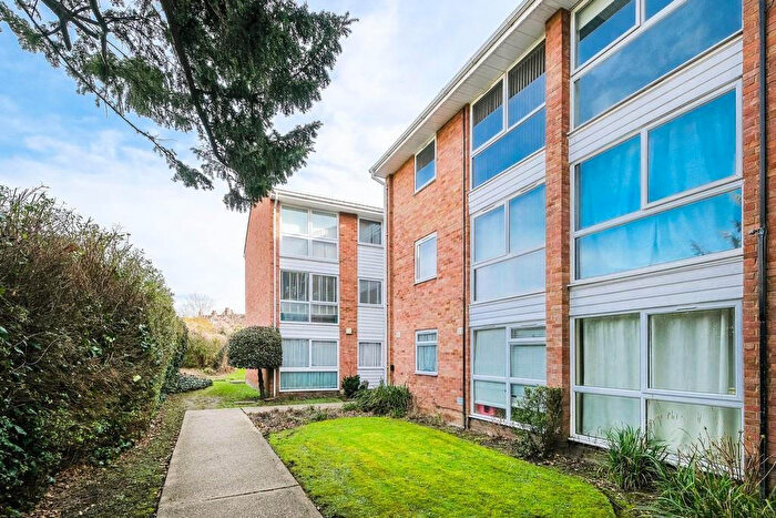 2 Bedroom Flat To Rent In Inks Green, Higham Park, London, London, E4