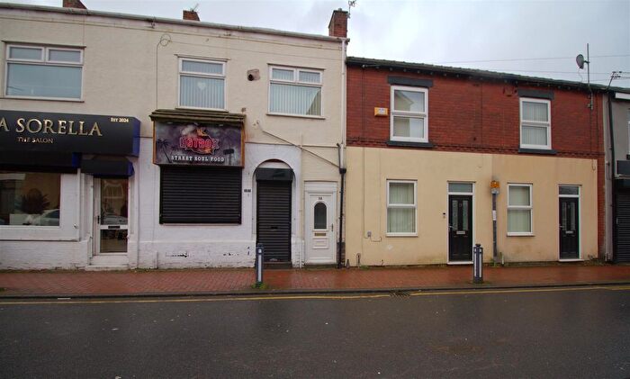 2 Bedroom Flat To Rent In Walker Street, Denton, M34