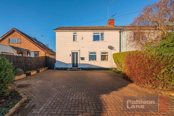 3 Bedroom End Of Terrace House For Sale In Isham Road, Pytchley, Kettering, NN14