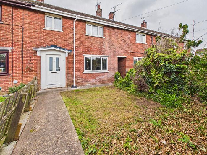 3 Bedroom Terraced House For Sale In Aspen Way, Hoole, CH2