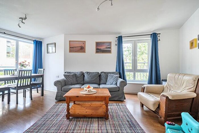 2 Bedroom Flat For Sale In St Hughs Avenue, High Wycombe, Buckinghamshire, HP13