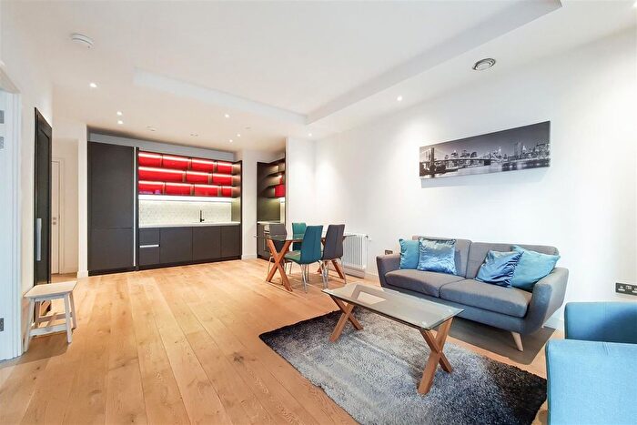 1 Bedroom Flat To Rent In Modena House, London City Island, E14