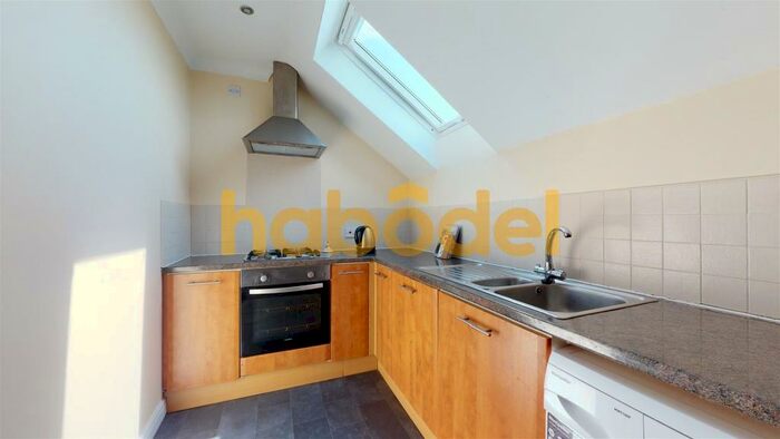 2 Bedroom Flat To Rent In Cambridge Court, Tindale Crescent, Bishop Auckland, DL14