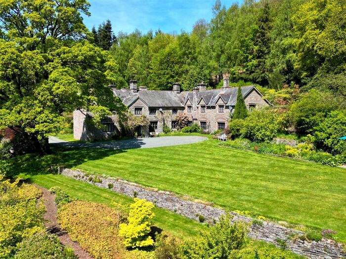 7 Bedroom Detached House For Sale In Llandeilo Graban, Builth Wells, Powys, LD2