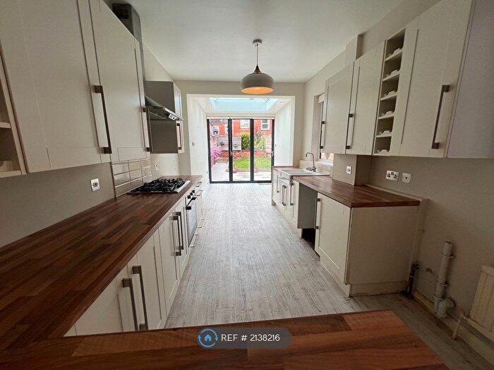 4 Bedroom Terraced House To Rent In Bostock Avenue, Northampton, NN1