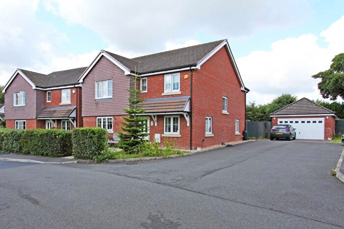 4 Bedroom Detached House For Sale In Weyhill Gardens, Weyhill, SP11