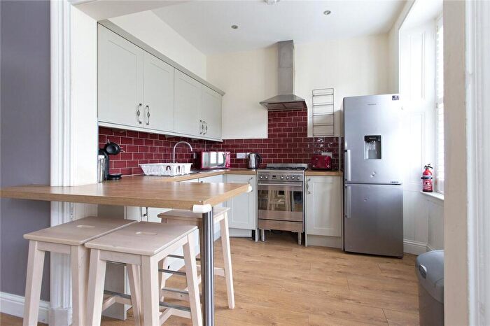 1 Bedroom Flat To Rent In Primrose Terrace, Edinburgh, EH11
